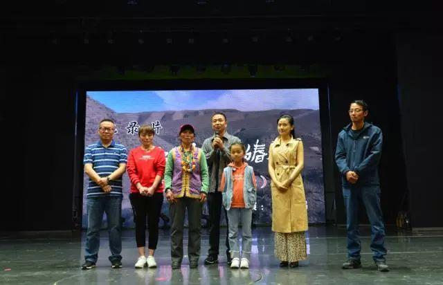 方言電影，鄉(xiāng)音與友情的完美交織