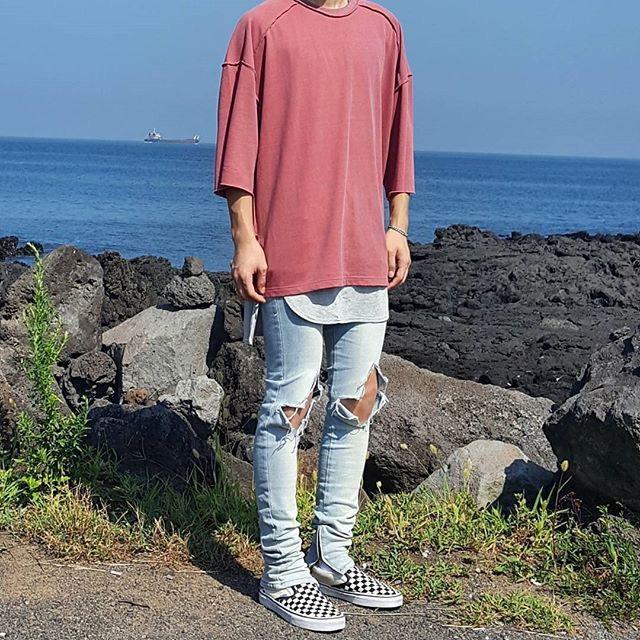 最新男生運(yùn)動(dòng)鞋款，時(shí)尚潮流與個(gè)人立場(chǎng)的探索與探討