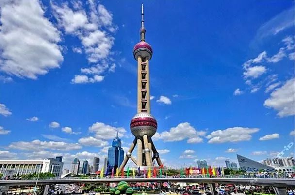 東方明珠電視臺(tái)，小巷中的隱藏瑰寶