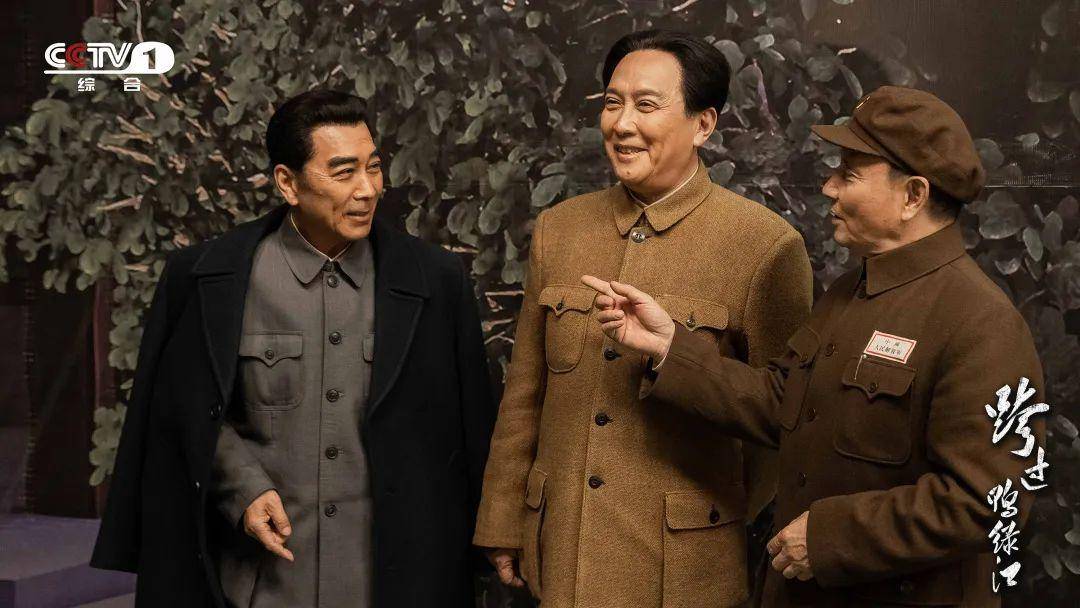 葉劍英演員的日常，友情、熱愛與舞臺(tái)上的英雄夢(mèng)探索