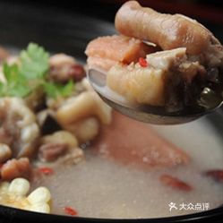 洪湖蓮藕最新批發(fā)價新鮮到貨，火熱搶購中！