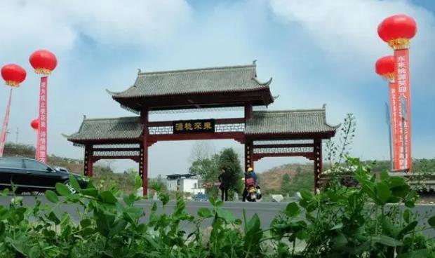 賈家鎮(zhèn)最新動工項目揭秘，小巷特色小店崛起之路